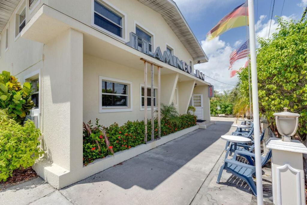 Flamingo Inn ฟอร์ตมายเยอร์สบีช ภายนอก รูปภาพ